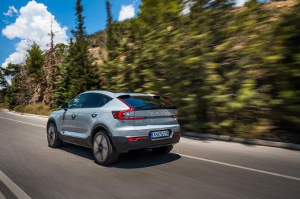 Test: Volvo EC40 Single Motor Extended Range RWD 252Ps